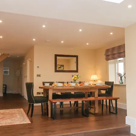 בית נופש The Old Guard House