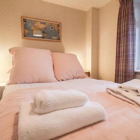 בית נופש The Old Guard House *